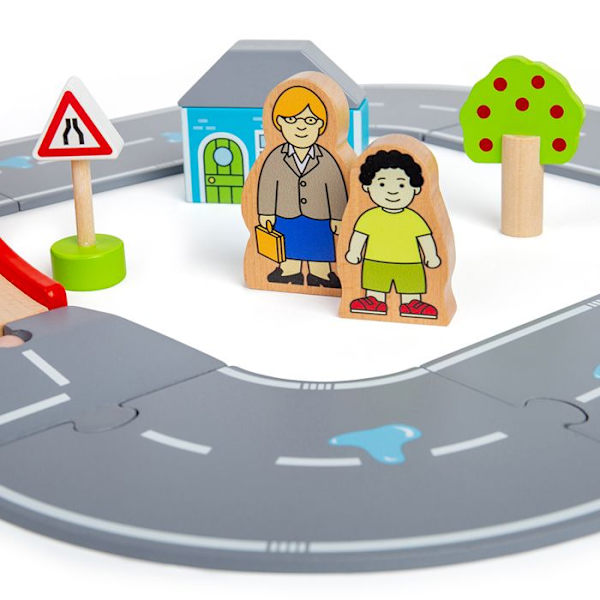 Bigjigs Rail Puinen Figuriini Kahdeksan Reittisarja, Puujunarata - 36 kappaletta, 3-vuotiaille ja sitä vanhemmille lapsille Flerfarvet