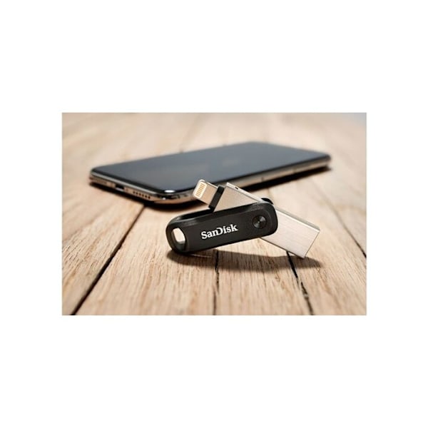 Sandisk iXpand™ Go 256 Gt:n USB-muistitikku