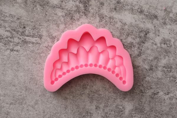 Tiara Silikonform Gjutform Rosa