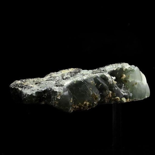 Sten og mineraler - ABIJOUX - Prehnit - 245,0 ct - La Combe de la Selle, Bourg d'Oisans, Frankrig