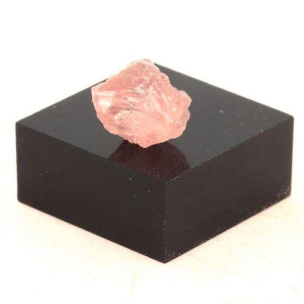 Sten og mineraler. Pink fluorit. 4,41 ct. Mont Blanc-massivet, Frankrig. Rosa