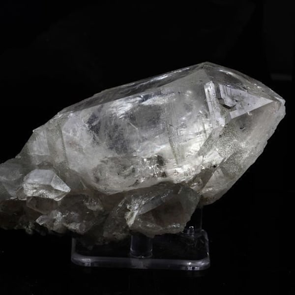 Sten og mineraler. Røgkvarts. 1627,0 ct. Mont-Blanc-massivet, Haute-Savoie, Frankrig.