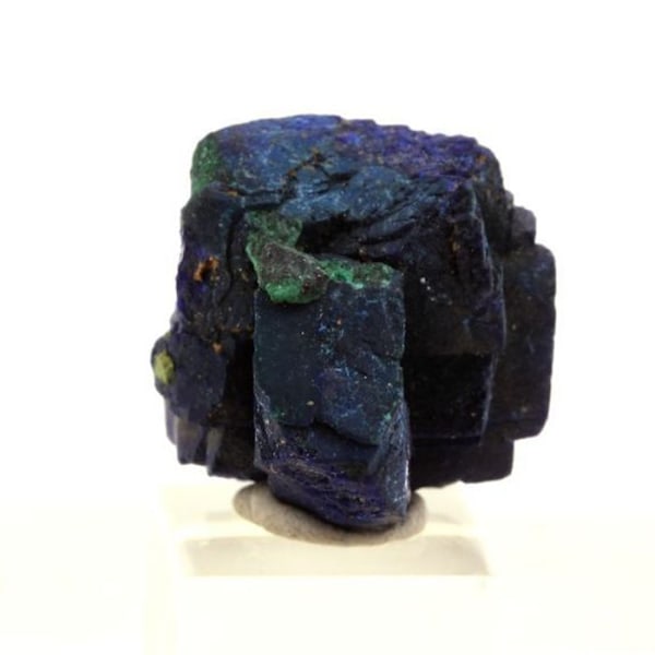 Kivet ja mineraalit. Chessyliitti (Azuriitti). 16,5 ct. Chessy-les-Mines, Ranska.