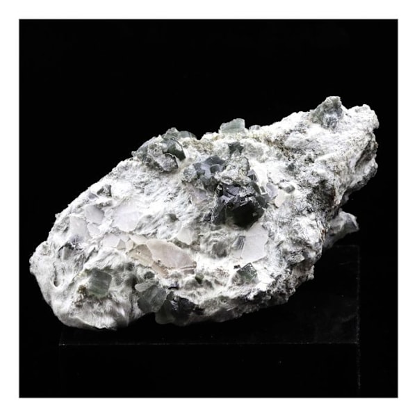 Kivet ja mineraalit. Prehnite. 290,0 ct. La Combe de la Selle, Bourg d'Oisans, Ranska..