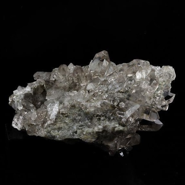 Kivet ja Mineraalit. Savukvartsi. 402,0 ct. Mont-Blancin vuoristo, Haute-Savoie, Ranska.