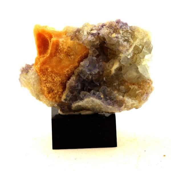 Sten og mineraler. Fluorit. 119,0 øre. La Barre, Puy-de-Dôme, Frankrig.
