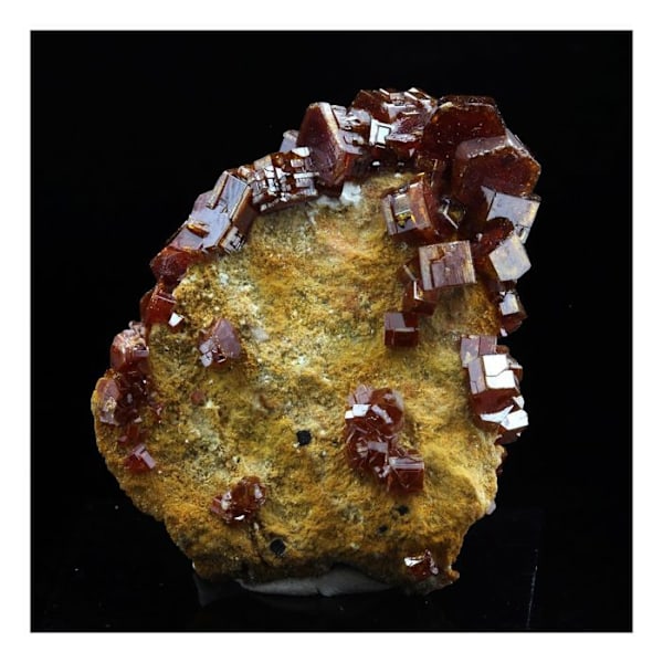 Sten og mineraler. Vanadinit. 61,0 ct. Mibladen Mining District, Midelt, Marokko.