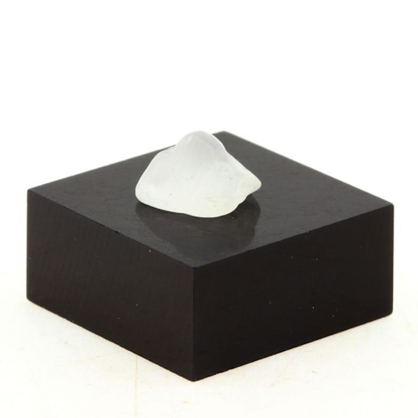 Sten og mineraler. Månesten. 2,14 ct. Kilosa-distriktet, Morogoro-regionen, Tanzania.