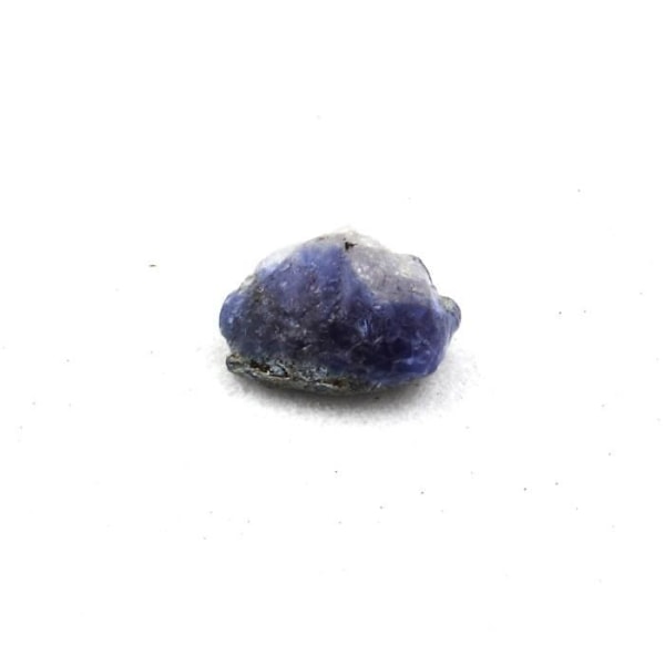 Kivet ja mineraalit. Benitoite. 0,58 ct. San Benito Co., Kalifornia, Yhdysvallat.