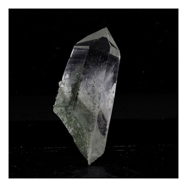 Kivet ja mineraalit. Kvartsi + Kloriitti. 96,0 ct. Les Deux Alpes, Ranska.