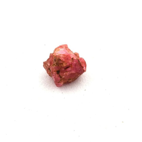 Kivet ja mineraalit. Spinelli. 1,39 senttiä. Tansania.