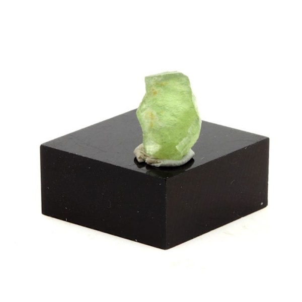 Sten og mineraler. Peridot. 3,17 ct. Almklovdalen, Vanylven, Norge.