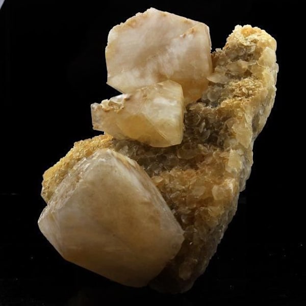 Stenar och Mineral - ABIJOUX - Kalcit - 3452 ct - Äkthetsintyg - Grå