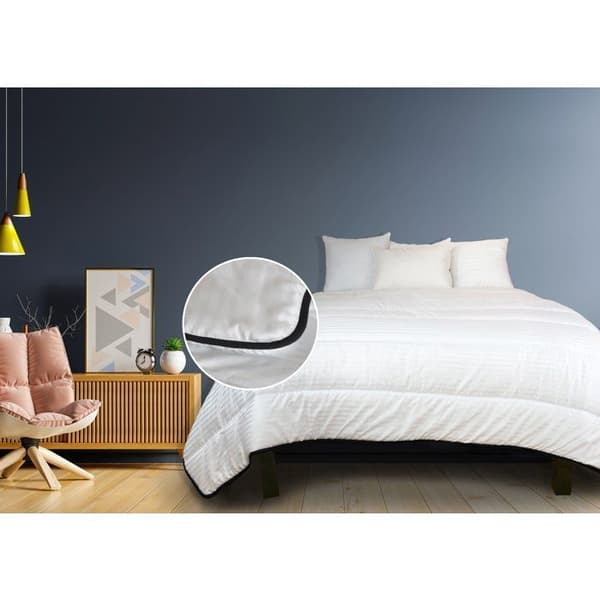 Couette Chaude - ABEIL - Hotellimukavuus 220 x 240 cm Sort