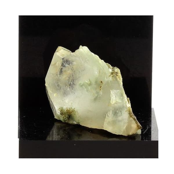 Quartz + Epidote 78,0 karat