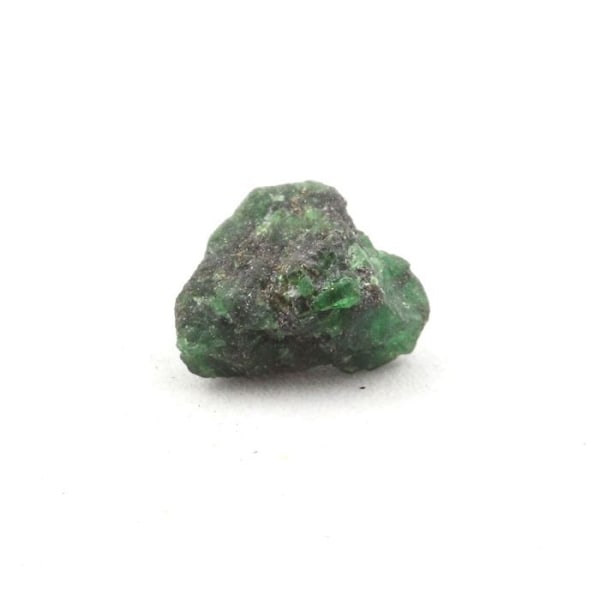 Kivet ja mineraalit. Tsavorite-granaatti. 2 710 senttiä. Manyaran alue, Tansania.