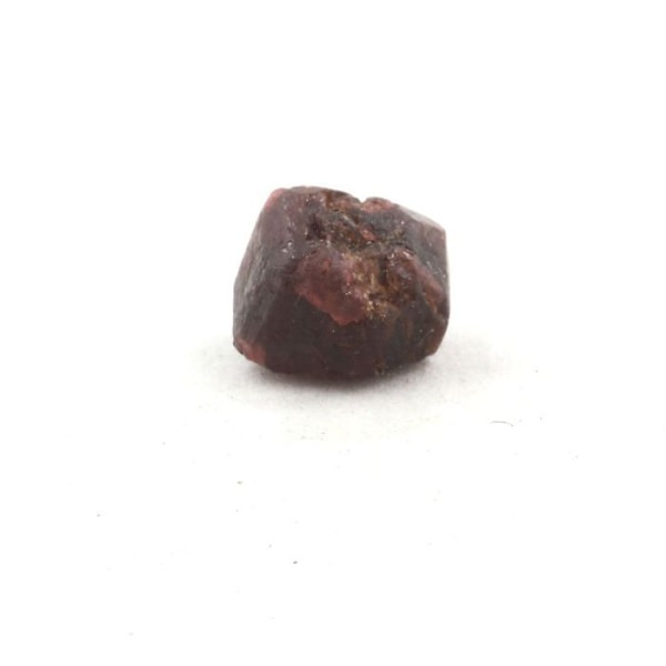 Sten og mineraler. Granat. 3.480 øre. Skardu-området, Gilgit-Baltistan, Pakistan.