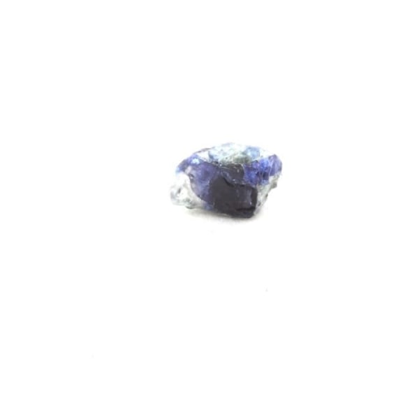 Sten og mineraler. Benitoite.0,85 ct. San Benito Co., Californien, USA.