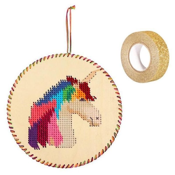 Kollihållare i trä för broderi med en enhörningshuvud + guldglittermaskeringstejp 5 m Beige