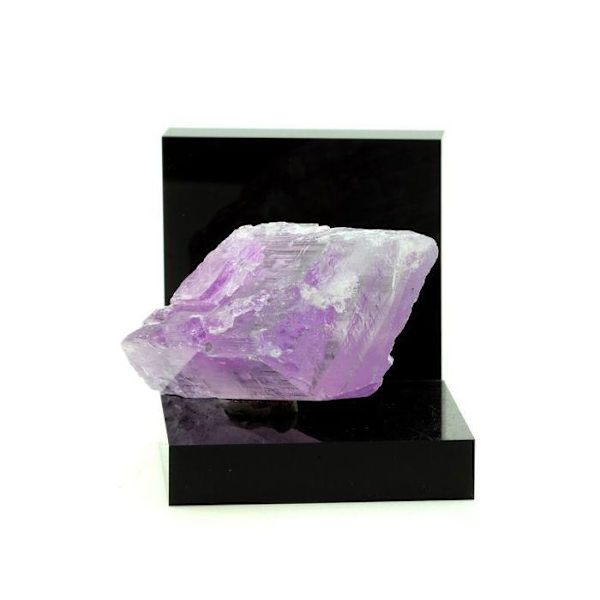 Kunzite 251,7 karat