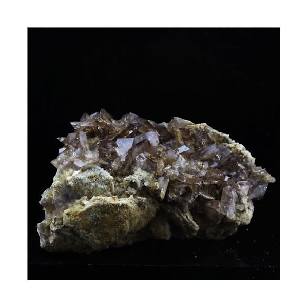 Stenar och mineraler. Axinit. 136,5 cent. La Balme d'Auris, Bourg d'Oisans, Isère, Frankrike..