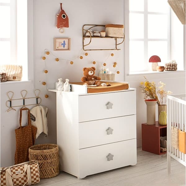 Skötbyrå - Babyprice - Basic - 3 lådor - Vit - Grå stjärnknappar