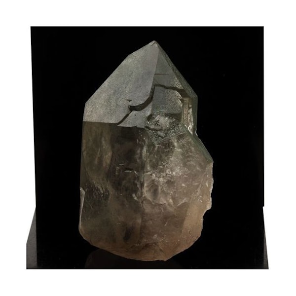 Sten og mineraler. Røgkvarts. 1713,0 ct. Mont-Blanc-massivet, Haute-Savoie, Frankrig.
