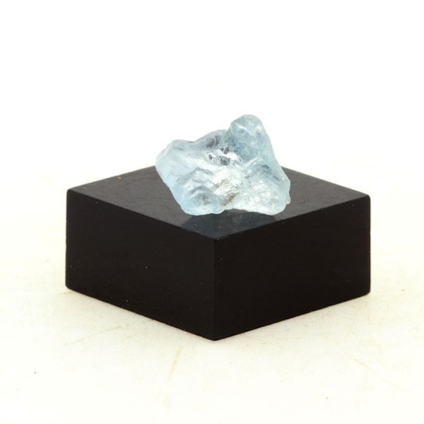 Stenar och mineraler. Akvamarin. 3,21 cent. Shigar Valley, Baltistan, Pakistan.