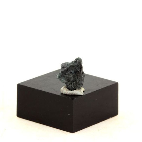 Kivet ja mineraalit. Aleksandriitti. 2,73 ct. Manyarajärvi, Arushan alue, Tansania.