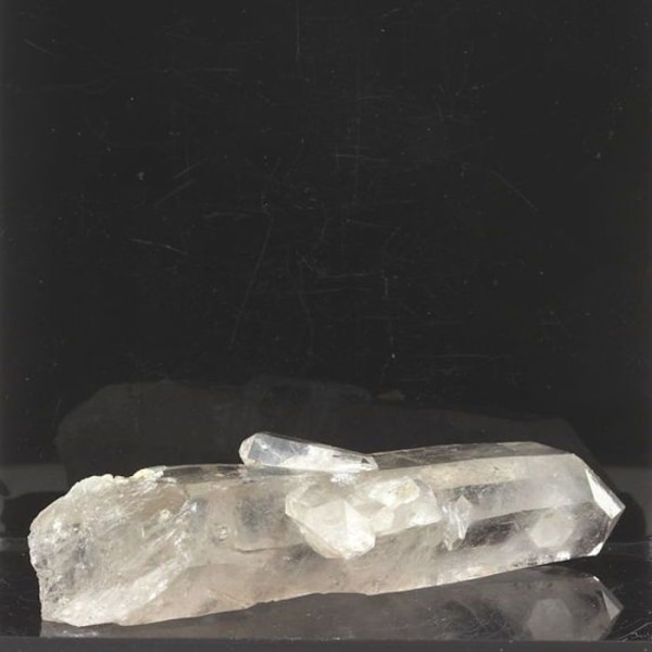 Stenar och mineraler. Bi-termined rökkvarts. 261,50 cent. Le Bolchu, Beaufortain, Savoie, Frankrike.