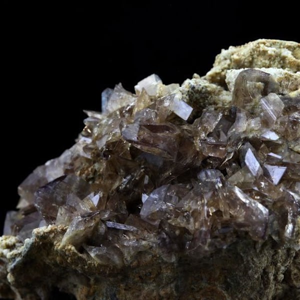 Axinit naturlig - ABIJOUX - La Balme d'Auris - 136.5 ct - Brun - Äkthetscertifikat