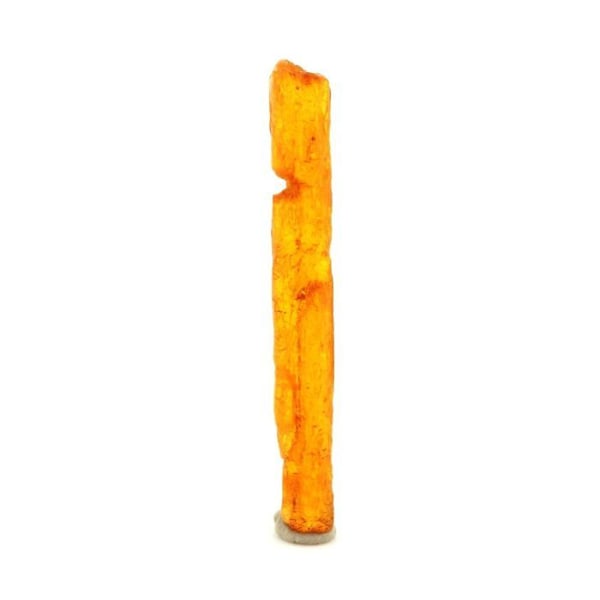 Stenar och mineraler. Orange kyanit. 1,87 ct. Sangulungulu Hill, Loliondo, Tanzania. Orange