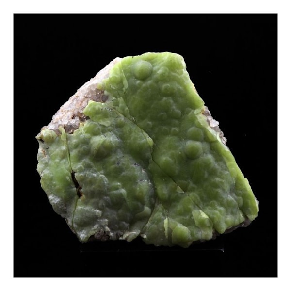 Stenar och mineraler. Fosfohedyfan (polysfaerit). 212,0 cent. Bouillac, Aveyron, Frankrike.