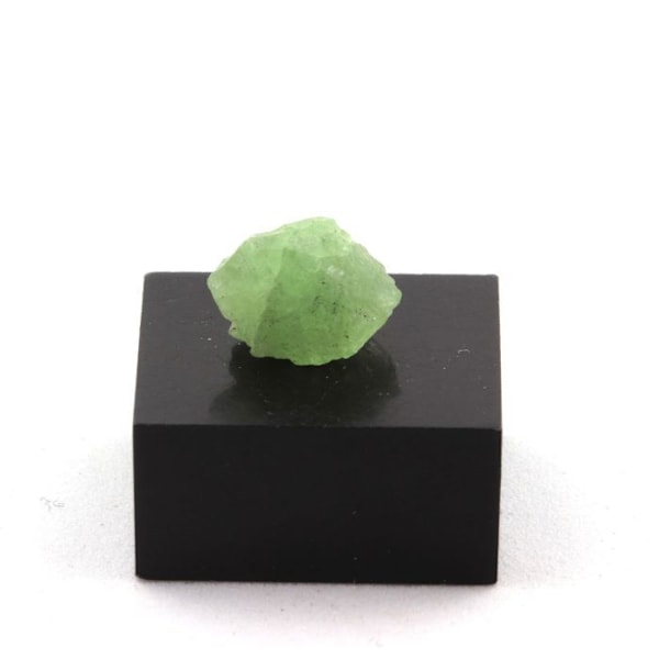 Sten og mineraler. Tsavorite granat. 3,55 ct. Manyara-regionen, Tanzania. Grön