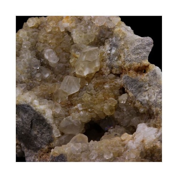 Sten og mineraler. Calcit. 2938,0 ct. La Sambre Quarry, Landelies, Belgien.