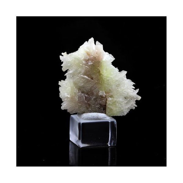 Sten og mineraler. Gul cerussit. 48,9 ct. M'fouati-minen, M'fouati-distriktet, Congo. Gul