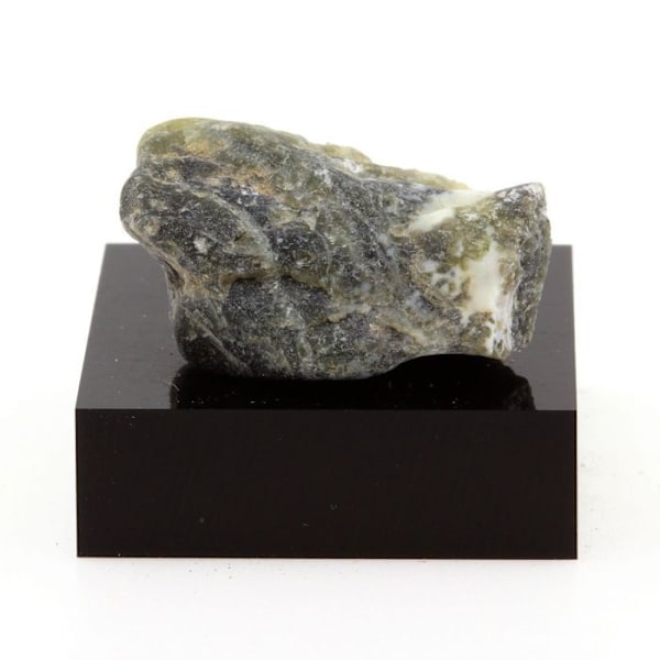 Serpentine 31,0 karat Flerfärgad