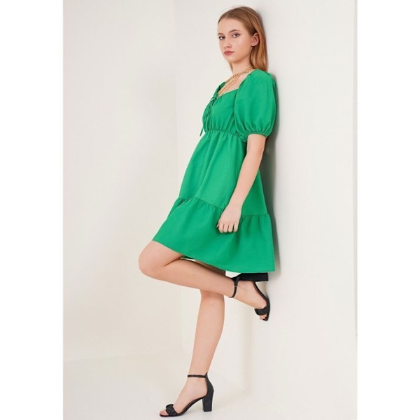 Uppklädd Klänning - Grön - Storlek 38 - 70% Bomull - 30% Polyester - Längd 75 cm - 38