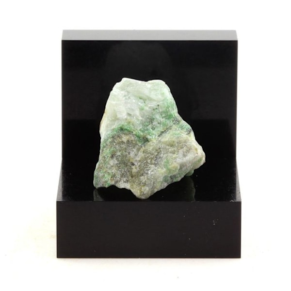 Vesuvianite 34,8 karat Flerfärgad