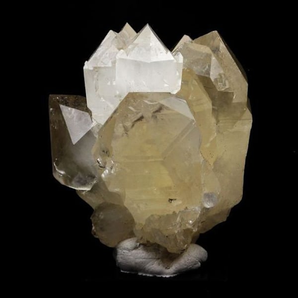 Kivet ja mineraalit. Kvartsi valtikka. 538,0 ct. Les Hallesin kaivos, Vaulnaveys-le-Bas, Isère, Ranska.