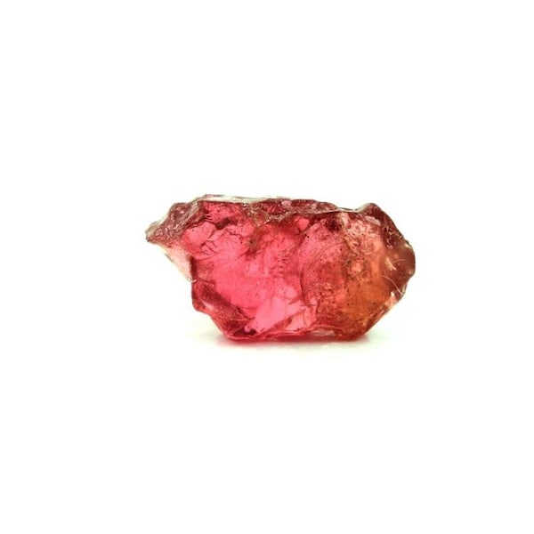 Kivet ja mineraalit. Spinelli. 0,76 ct. Mahenge, Morogoron alue, Tansania.