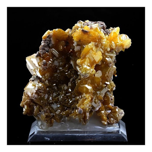 Kivet ja mineraalit. wulfeniitti. 898,0 ct. Sierra Mojina, Chihuahua, Meksiko.