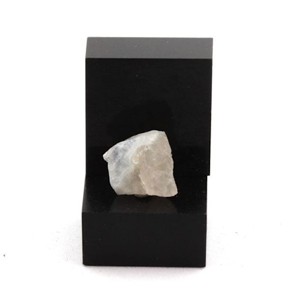 Kivet ja mineraalit. Kuun kivi. 4,01 ct. Meetiyagoda, Sri Lanka.