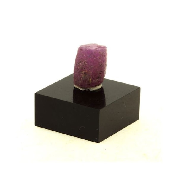 Sten og mineraler. Rubin. 9,7 ct. Kiteto-distriktet, Manyara-regionen, Tanzania. Röd