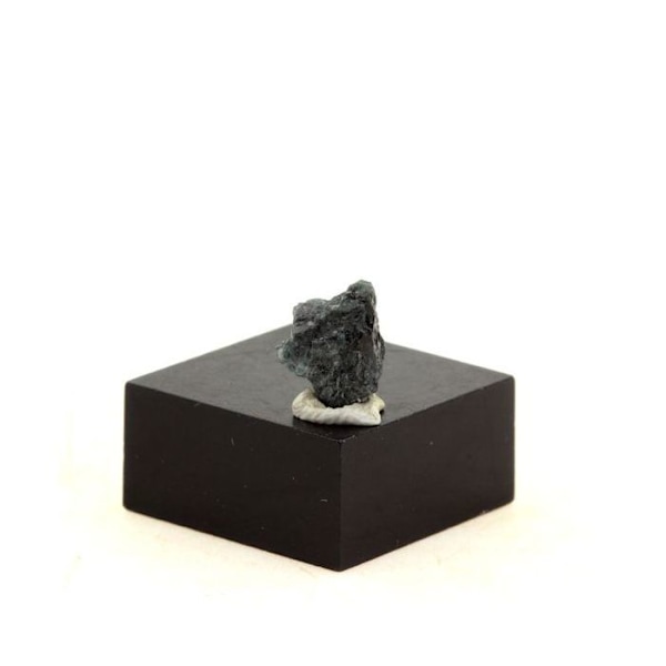 Kivet ja mineraalit. Aleksandriitti. 2,73 ct. Manyarajärvi, Arushan alue, Tansania.
