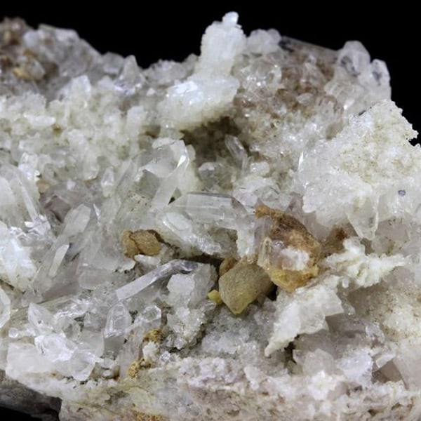 Sten og mineraler. Kvarts + Albit + Calcit. 545,40 øre. Plan-du-Lac, Oisans, Frankrig.