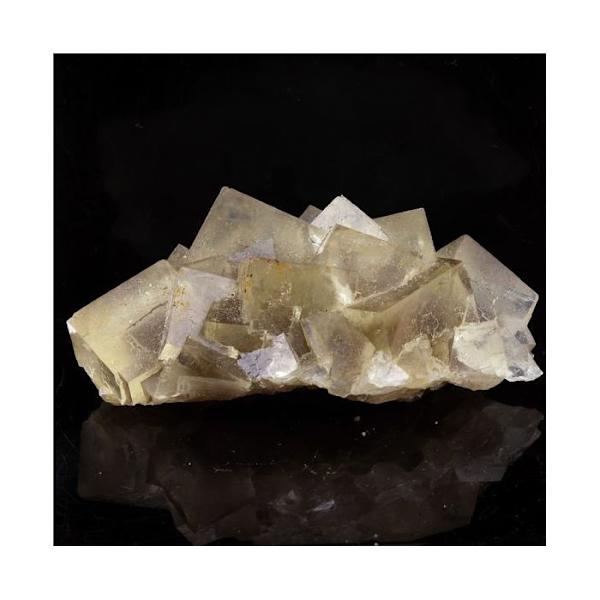 Sten og mineraler. Fluorit. 392,6 ct. Arbouet, Pyrénées-Atlantiques, Frankrig. Sjælden.