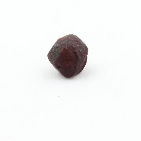 Sten og mineraler. Granat. 0,336 øre. Skardu-området, Gilgit-Baltistan, Pakistan.