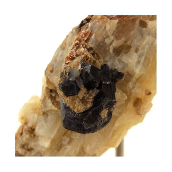 Sten og mineraler. Safir. 88,5 ct. Morafeno, Tranomaro, Anosy, Madagaskar.