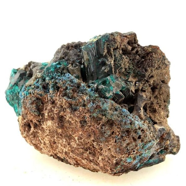 Sten og mineraler. Dioptase. 758,0 ct. Tantara-minen, Kambove, Katanga, Congo.